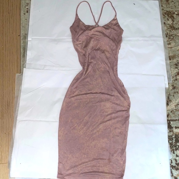 Mauve Dress - Picture 4 of 9